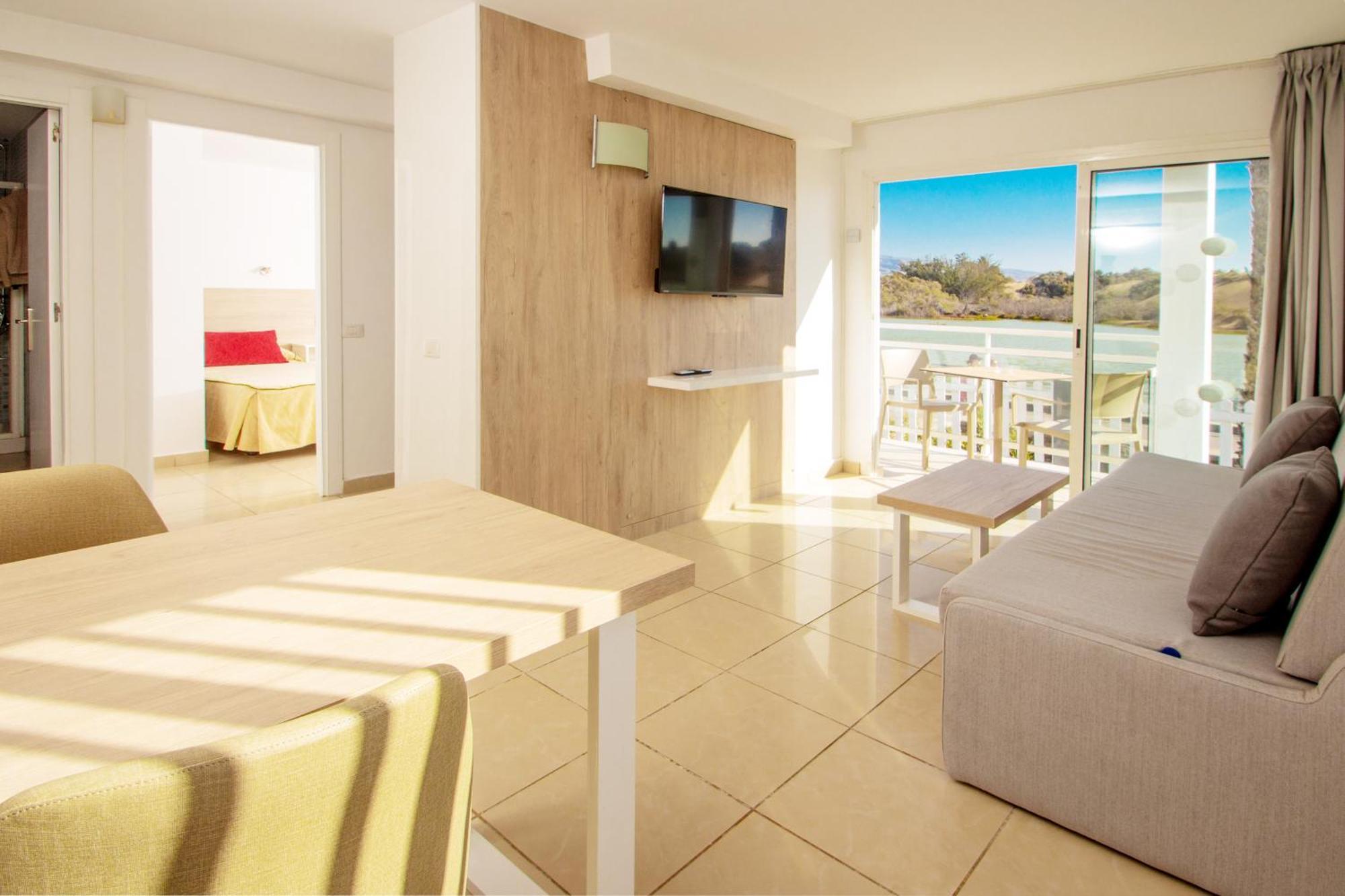 Apartamentos Cocoteros マスパロマス エクステリア 写真